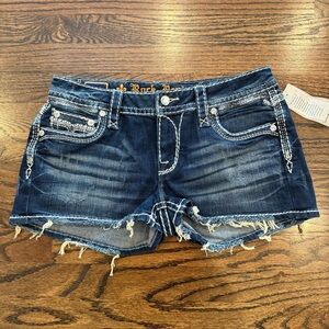 NWT Rock Revival Women’s  Celinda Dark Wash Jean Shorts Size 29